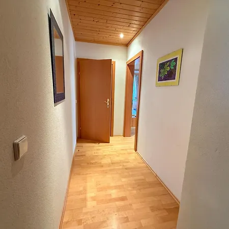 Kromarin Apartment *